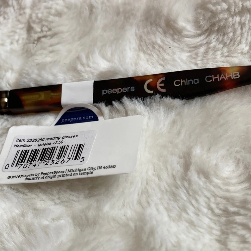 peepers +2.5 readers with soft case - Picture 5 of 6